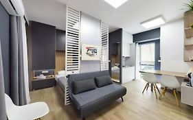 Feel Good Vibes - Apt Suite Athens